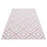 Kısa tüylü halı, geometrik desen, pembe renk, oturma odası halısı, jüt destekli.