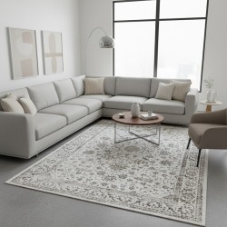 Tapis classique couleur crème à motif oriental détaillé avec bordure décorative