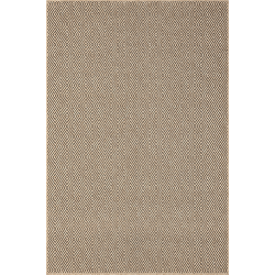 Alfombra plana tejida para interiores y exteriores con un estampado geométrico natural, duradera y fácil de cuidar.