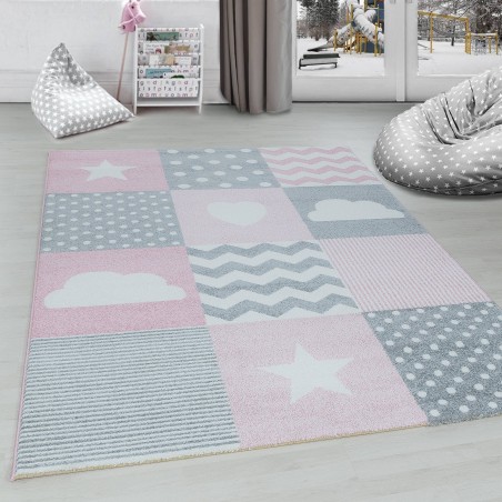 Checkered rug for children's room with cloud and stars pattern, grey, pink, and white