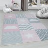 Karierter Teppich fürs Kinderzimmer mit Wolken- und Sternenmuster, grau, rosa und weiß